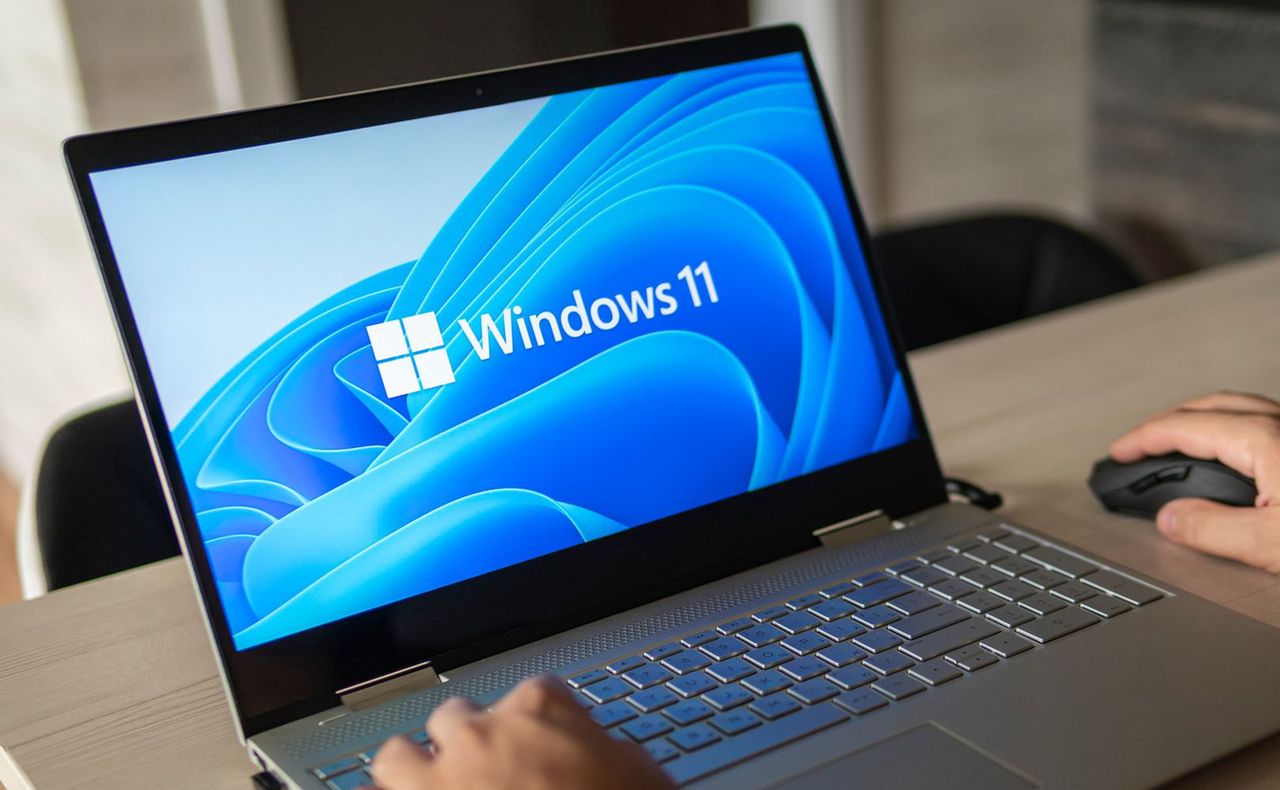 Windows 11 23H2 niedostępny? Sprawdź przełącznik w Windows Update