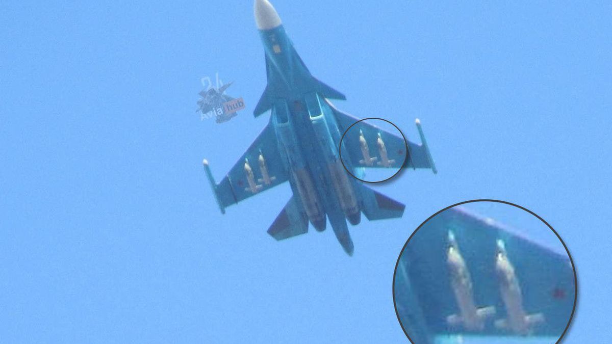 Rosyjski Su-34 z bombami FAB z modułami UMPK PD