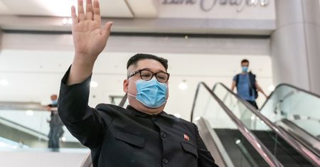 Kim Dzong Un w końcu dostrzegł pandemię koronawirusa. Dramatyczne doniesienia