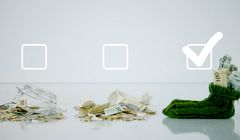 Oszczędności w skarpecie, skarbonce i słoiku w kampanii „Dodaj OFE” (wideo)