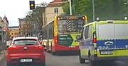 Kierowca autobusu miejskiego nagrany. Reakcja policji