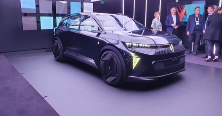Renault Scenic Vision zapowiada przyszłość marki. I to niezbyt odległą