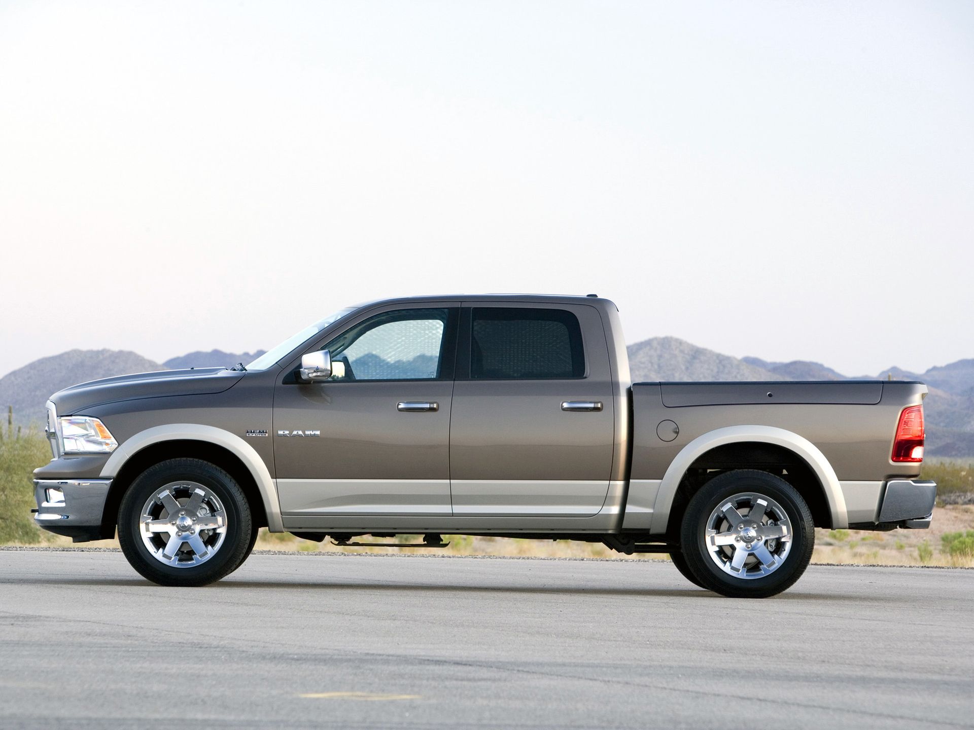 Dodge Ram 4