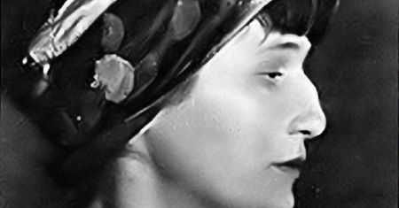 Anna Achmatowa. Rosyjska poetka, której słów bali się dyktatorzy