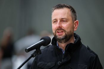 Burza wokół przebiegu nowej Zakopianki. Wicepremier za protestującymi