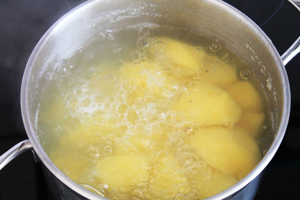 Jak ugotować ziemniaki bez soli?
