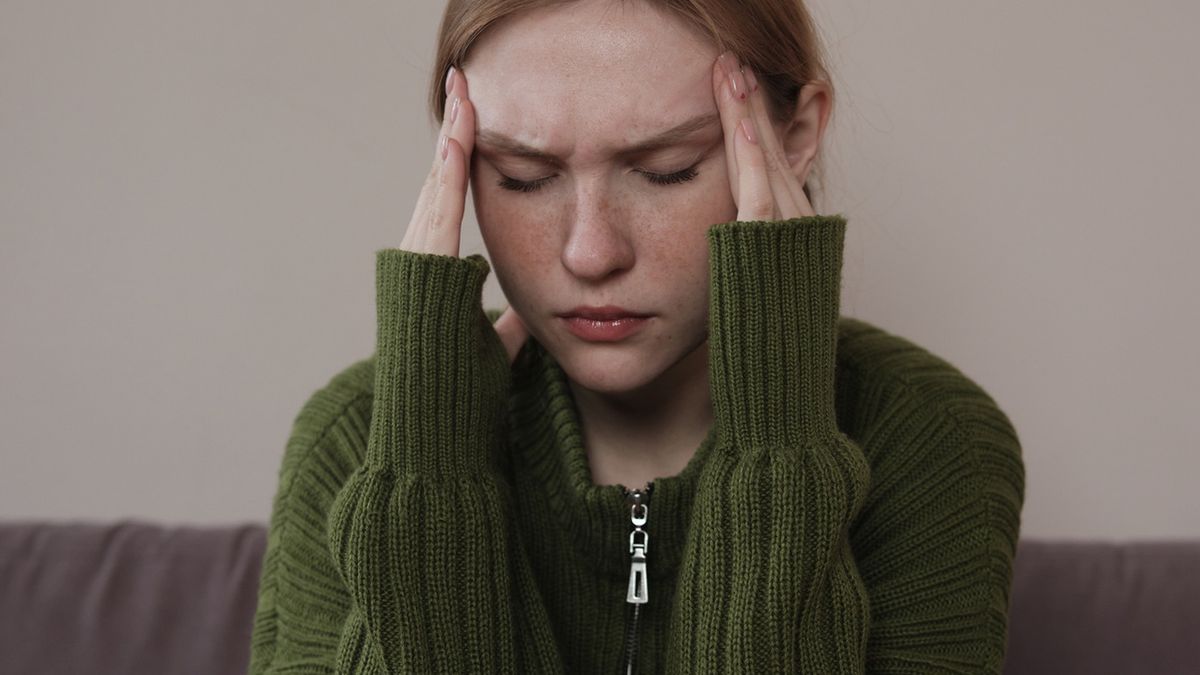 Ból głowy może być alarmującym objawem