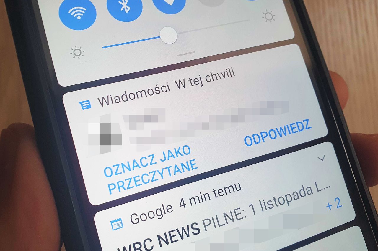 Powiadomienia SMS. Polacy niemal jednogłośni