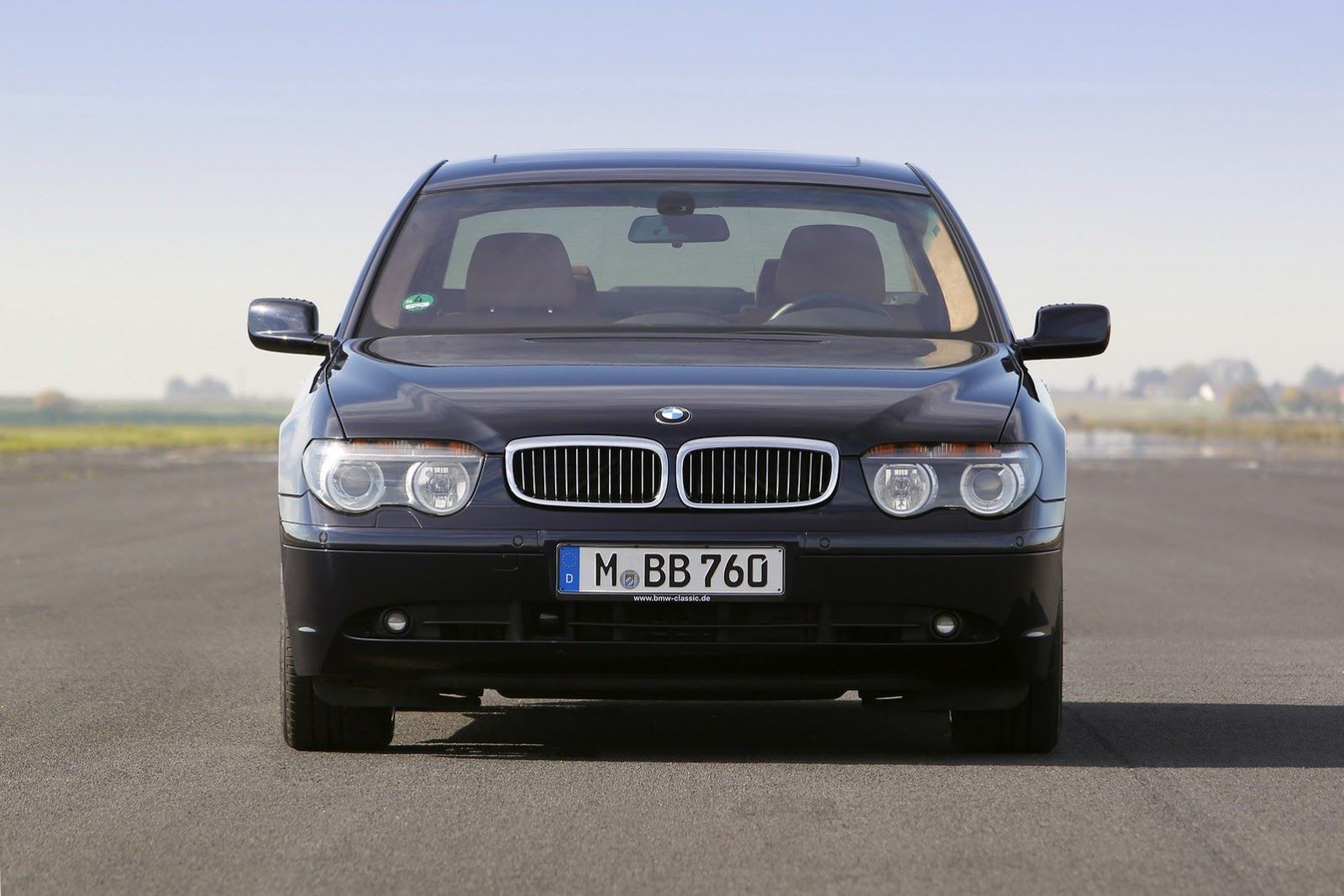 BMW Serii 7 V12