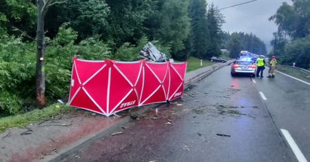 Dwa wypadki w Małopolsce w kilkanaście minut. Nie żyje 76-latek