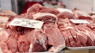 Przebadano mięso w polskich sklepach. Wyniki kontroli są zatrważające