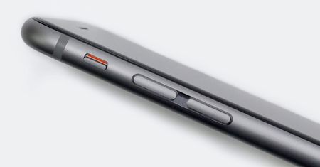 Apple i elektromagnetyczny przycisk. Haptyczna wibracja bez dedykowanego silniczka