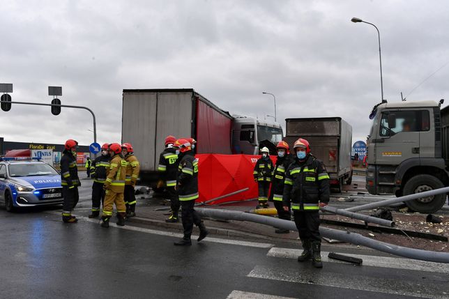 Łódzkie. Karambol na dk 91. Nie żyje jedna osoba