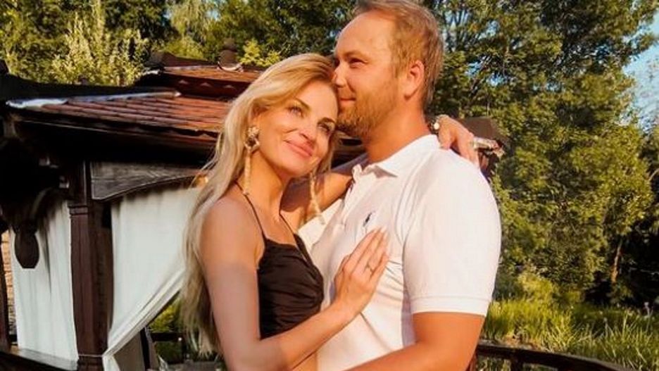 Anita i Adrian Szydłowscy cieszą się wakacjami bez dzieci