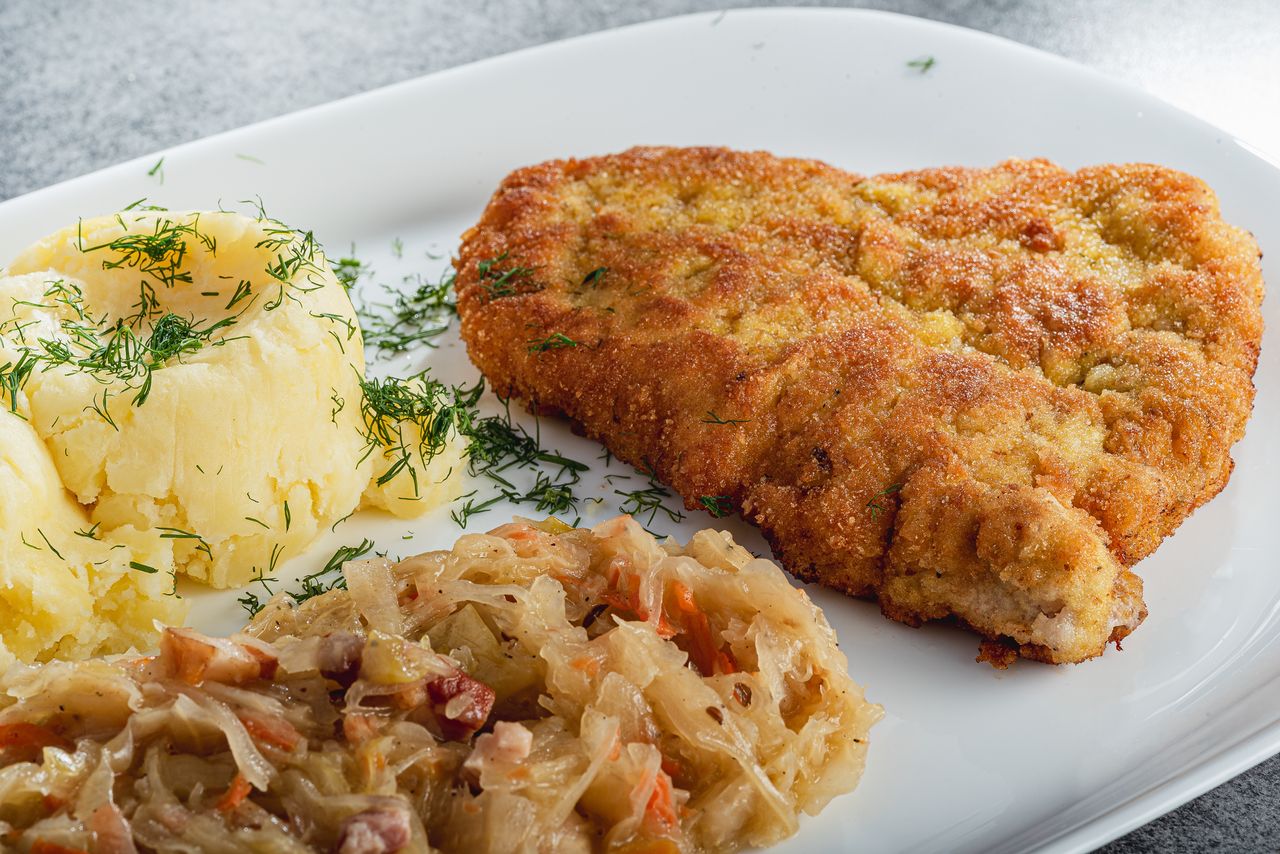 Test dla fanów kuchni naszych mam. Rozpoznasz te słynne potrawy z PRL-u?