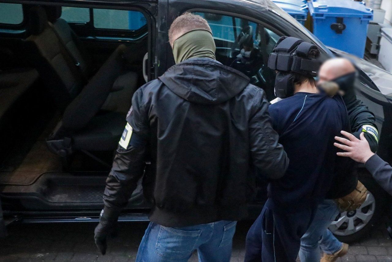 Brutalne zabójstwo na UW