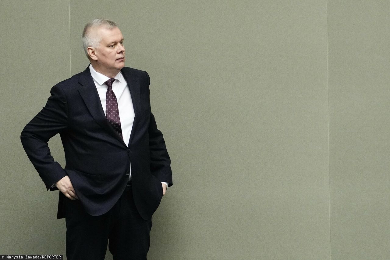 Tomasz Siemoniak: Kurs na SAFE utrzymany