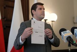 Wojewoda łódzki tłumaczy decyzję o dymisji kuratora oświaty - autora słów o "wirusie LGBT"