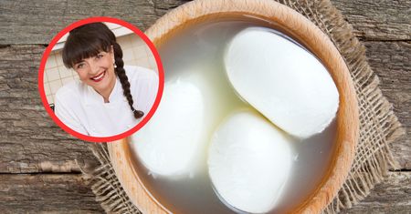 Zamiast do zlewu, wlej do ciasta na pizzę? Zapytałam włoską szefową kuchni, co naprawdę daje "woda" po mozzarelli