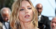 Anja Rubik w lateksowej kurtce. W takiej stylizacji pojawiła się na imprezie "Vogue"