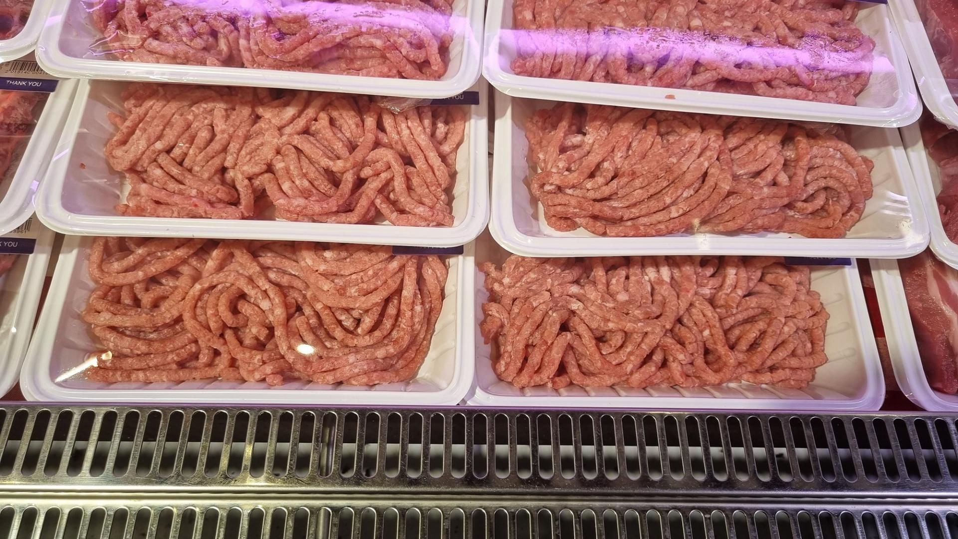 Bakterie salmonelli są odporne na mrożenie, ale po minucie giną w temperaturze 60 stopni