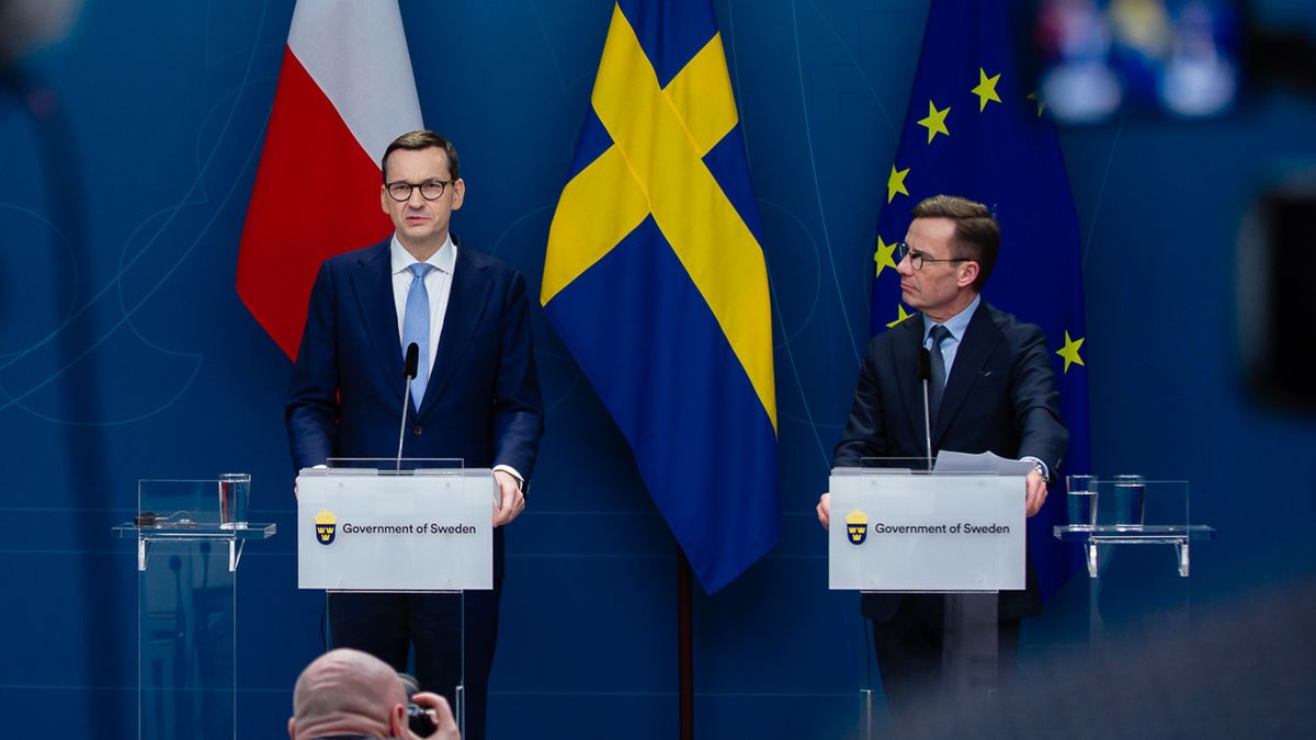 Premier Mateusz Morawiecki spotkał się w poniedziałek z premierem Szwecji Ulfem Kristerssonem