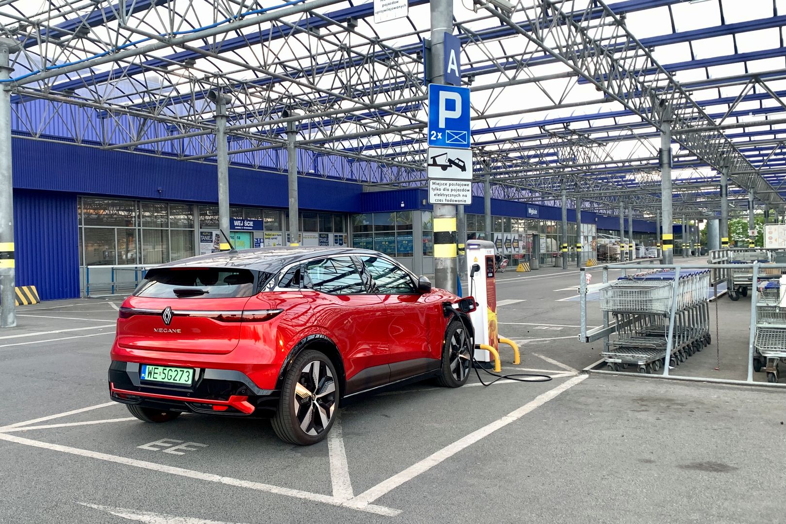7,5-godzinny postój w Poznaniu miał zaletę: koszt podróży powrotnej był dużo niższy