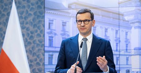 Morawiecki krytykowany za spotkanie z Le Pen. Minister: To nic nadzwyczajnego