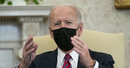 Biały Dom. Joe Biden podczas rozmowy telefonicznej z Putinem wezwał do uwolnienia Nawalnego