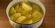 Wyjmij z lodówki i dodaj do wody. Ziemniaki na pewno nie ściemnieją