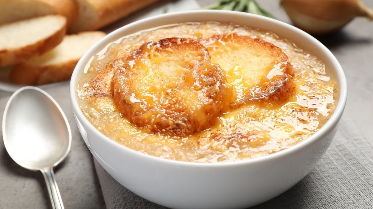 Prosta zupa na aromatycznym warzywie