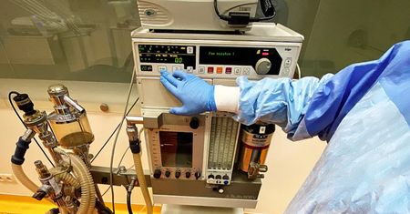 Respiratory od handlarza bronią. Śledztwo umorzone, a wszystkich pieniędzy nie udało się odzyskać