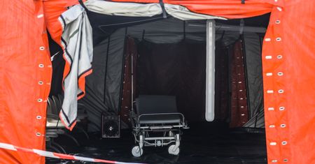 Koronawirus. Alarmujący wpis aktorki. Straciła ojca i dziadka