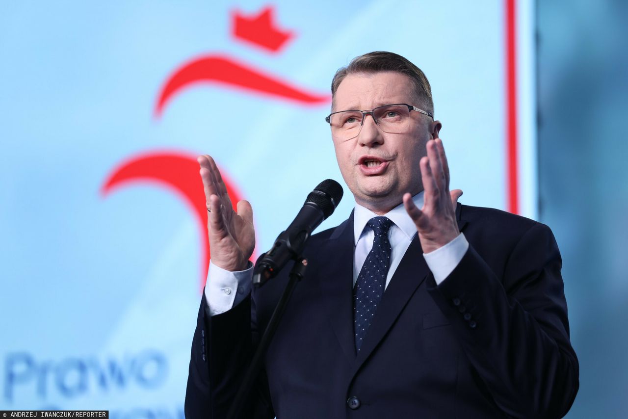 Czarnek jako premier? Zapytano Polaków