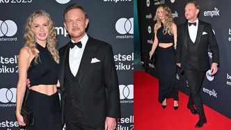 Edyta Pazura chwali się UMIĘŚNIONYM BRZUCHEM, pozując na Bestsellerach Empiku u boku Cezarego (ZDJĘCIA)