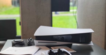 PS Plus Premium za darmo na 12 miesięcy. Sprawdź, czy też dostałeś