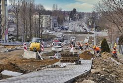 Bielsko-Biała. Przebudowa ulicy Cieszyńskiej. Kolejne zmiany w ruchu już od piątku