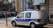 Warszawa. Zablokowano auto z kontrowersyjnymi napisami