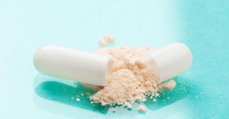 Preparaty osłonowe i probiotyki - jak i po co przyjmować?
