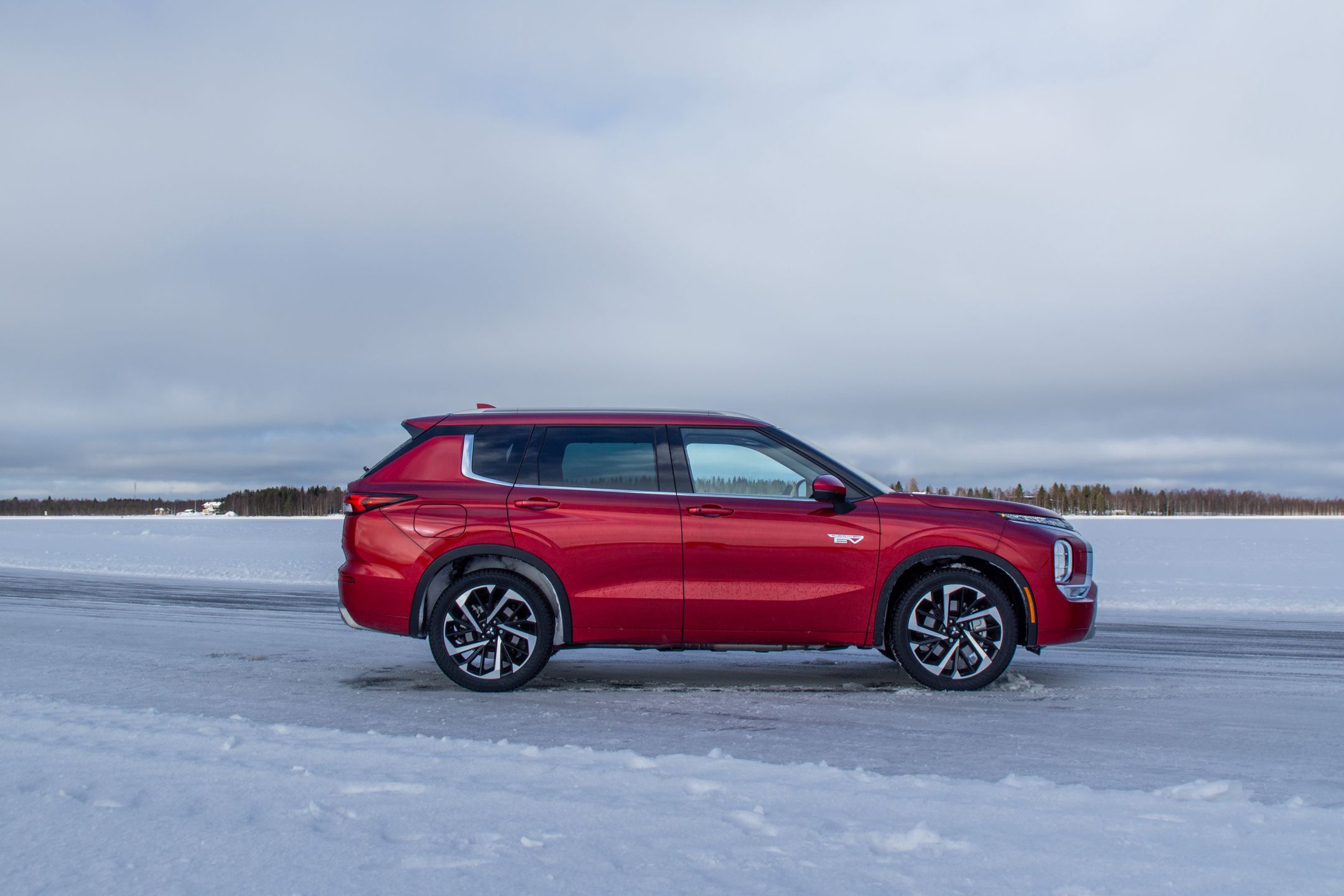 Nowy Mitsubishi Outlander 2024