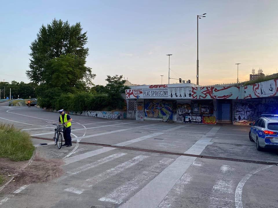 Wrocław. Tragiczny finał zderzenia rowerzystów. Nie żyje kobieta