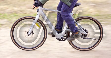 Lekki, karbonowy, designerski i atrakcyjnie wyceniony. Testujemy elektryczny rower Fiido Air