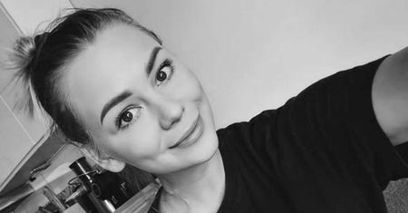 Sara Fodrowska przegrała walkę z rakiem jajnika. Tak może objawiać się nowotwór