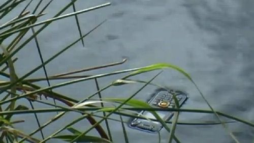 Niezniszczalny telefon - na aktywne wakacje 1