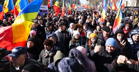 Kraj na celowniku Rosji. Propaganda z Kremla działa