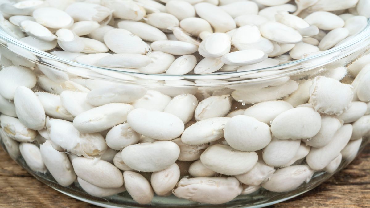 Awaryjne moczenie fasoli może uratować wegetariański obiad