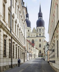 Nazywają ją Małym Rzymem. Na każdym kroku perła architektury