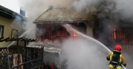 Pożar budynku gospodarczego w Szewnie