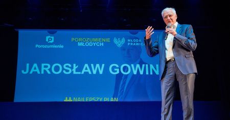 Porozumienie młodych. Gowin odrzuca ideologiczną wojnę i dystansuje się od koalicjantów (Opinia)