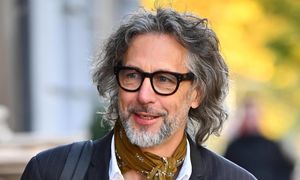 RZADKI WIDOK: Szymon Majewski pochwalił się zdjęciem z żoną. Okazja była wyjątkowa: "Co za wspaniała kobieta!" (FOTO)